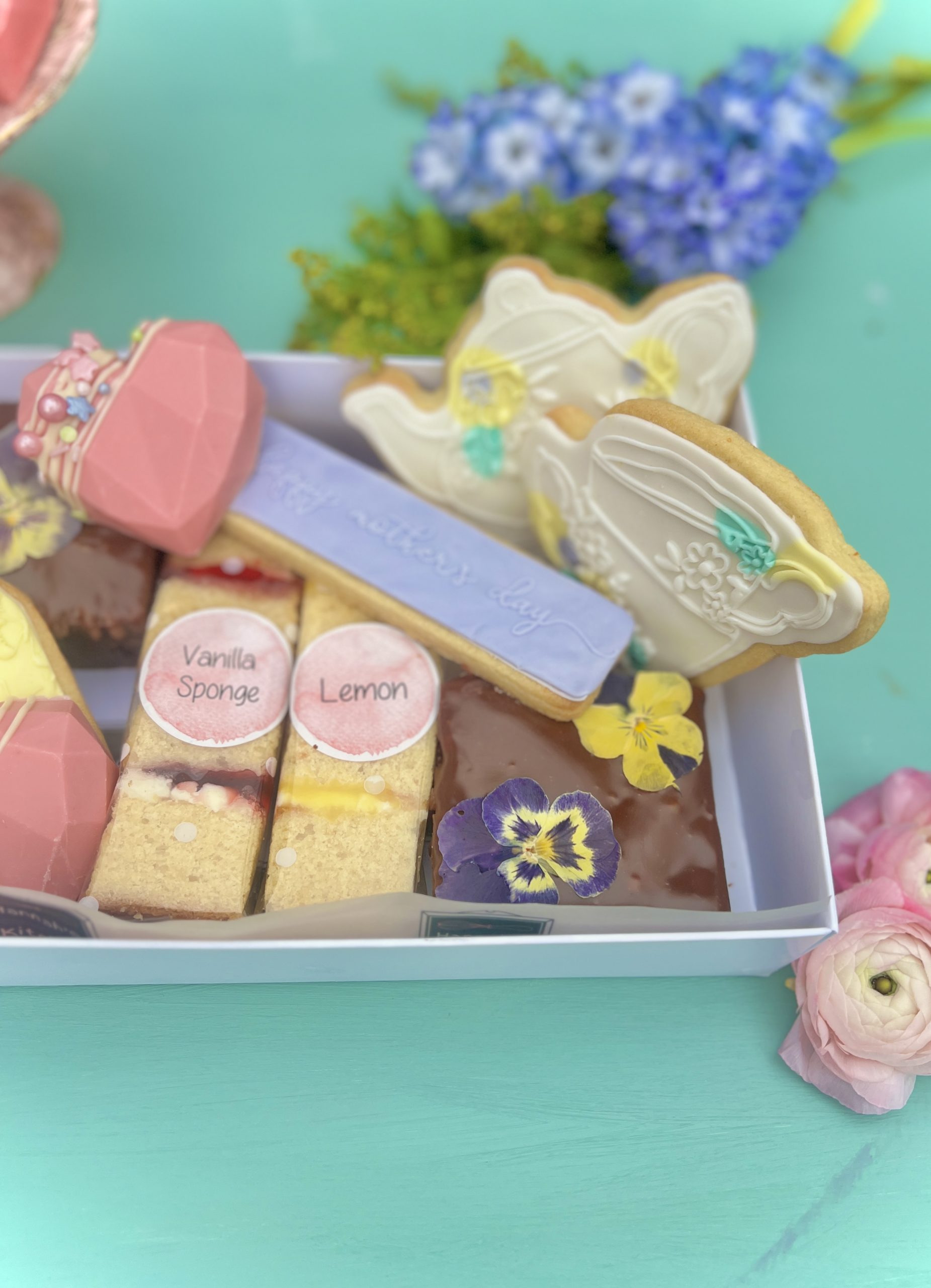 Mother's Day Gift Box - Image 3