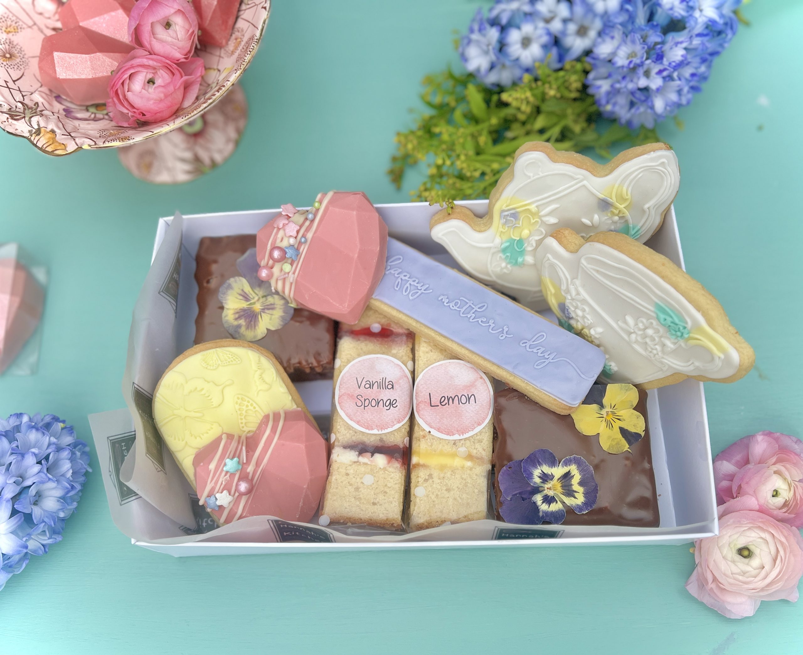 Mother's Day Gift Box - Image 2